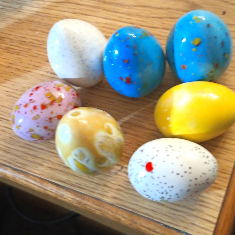 Vintage porcelain eggs
